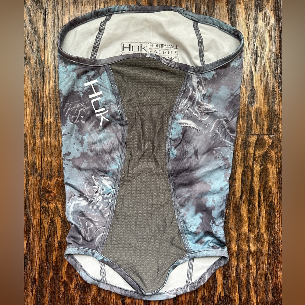 HUK Youth Neck Gaitor
